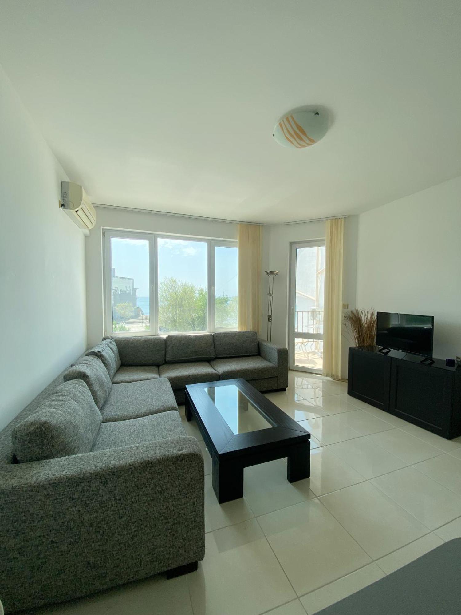 First Line On The Beach Cosy Sea Paradise Apartments Kavarna Kültér fotó